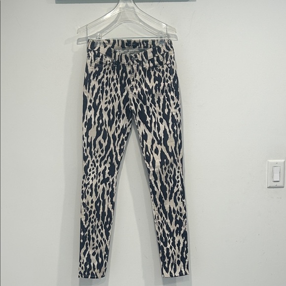 7 For All Mankind Animal Print Skinny straight Pants women’s size 26 / small - Picture 1 of 5